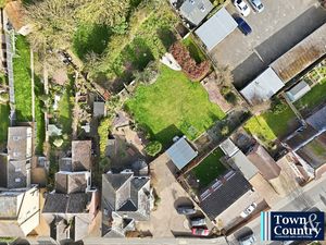 LADYSMITH AVENUE- click for photo gallery